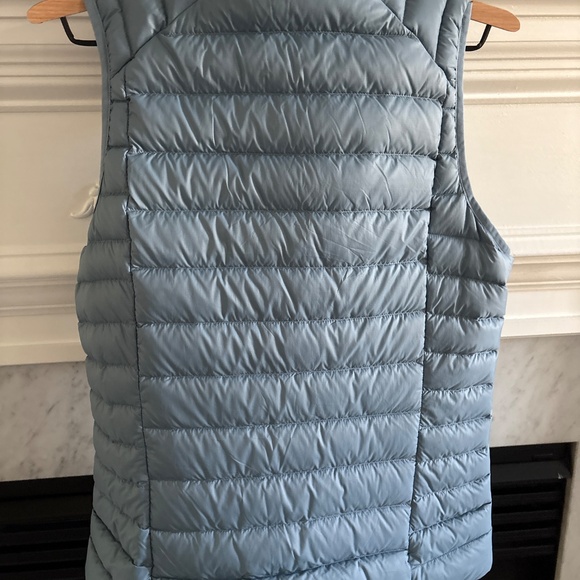 Patagonia Quilted Vest - Picture 6 of 10